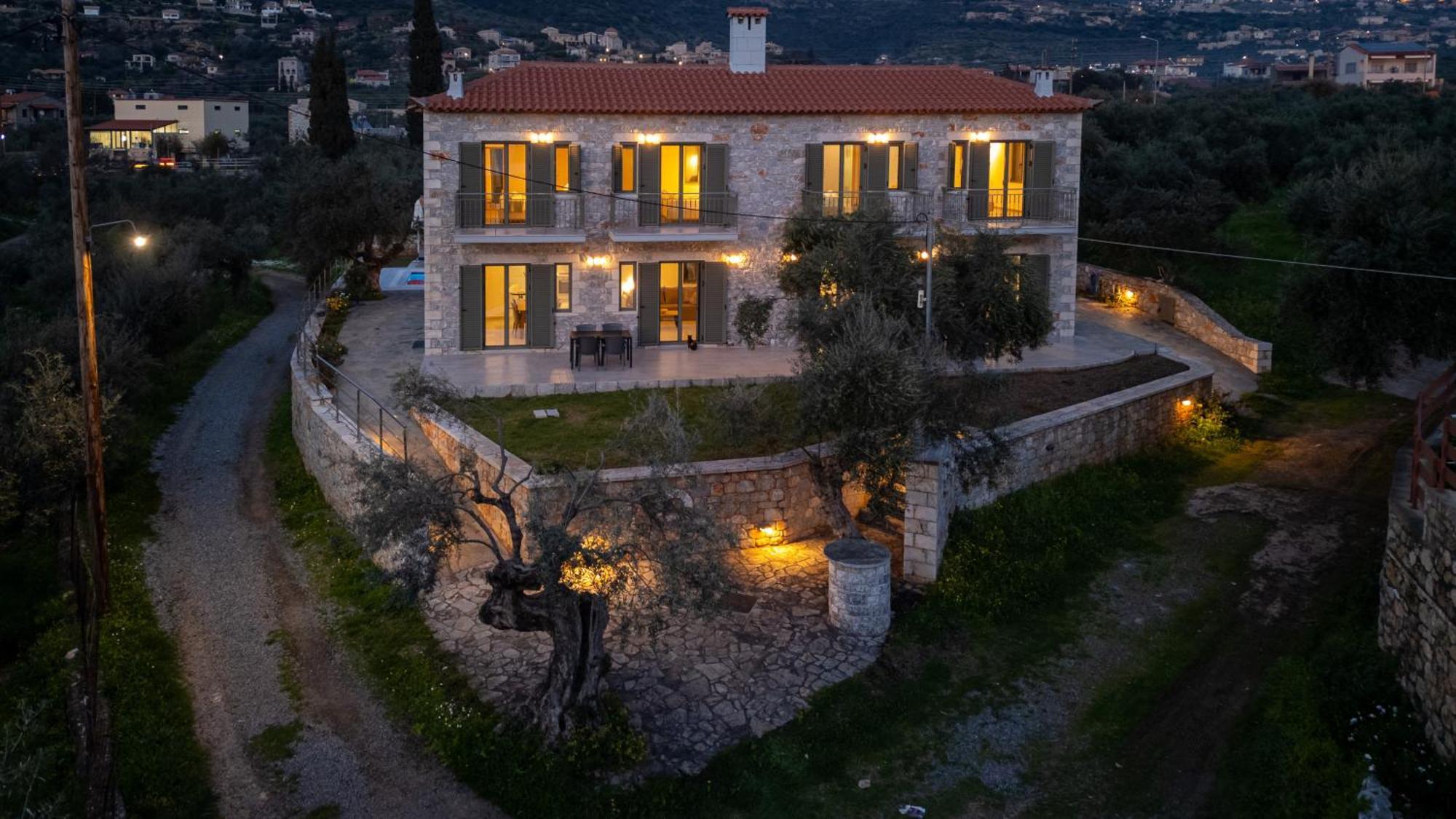 Torri Di Pietra Villa Stoúpa Exteriör bild